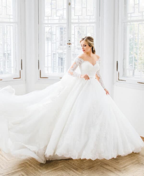 Ball Gown Style Wedding Dresses